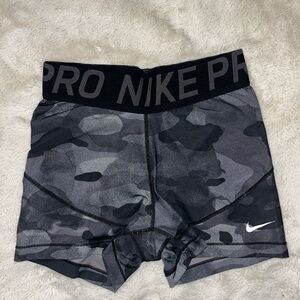 Nike Pro Camo Compression Shorts - Black & Gray